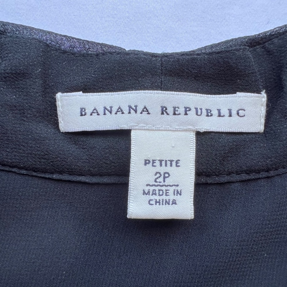 *FIRM PRICE* Banana Republic size 2P black ruched halter like top - Picture 8 of 11